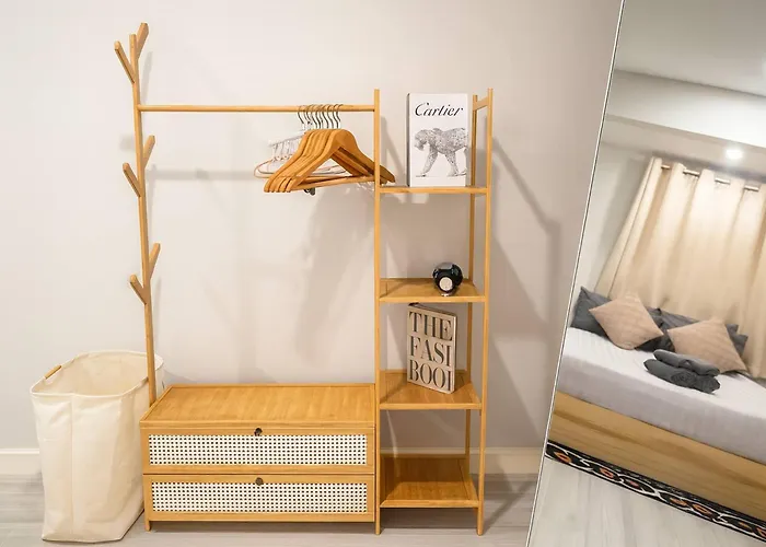 Lovely Townhome In Shopping District Near Bts&mrt Bangkok